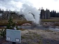 Yellowstone Old faithfull et ses environs (92).JPG